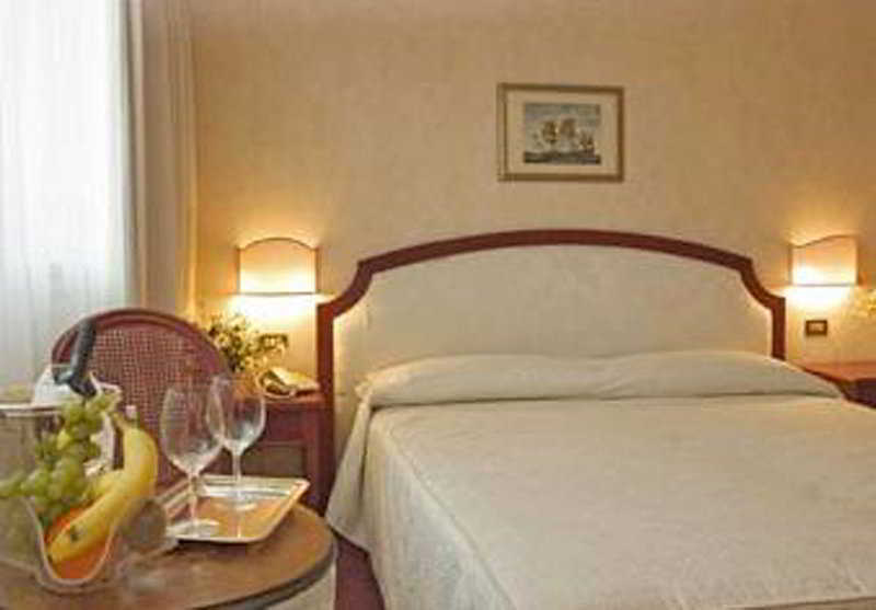 Hotel Martini 4*